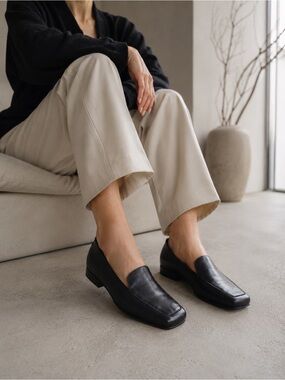 Antonio Melani Black Leather Loafers Square Toe Low Heel Comfort Shoes Size 8M